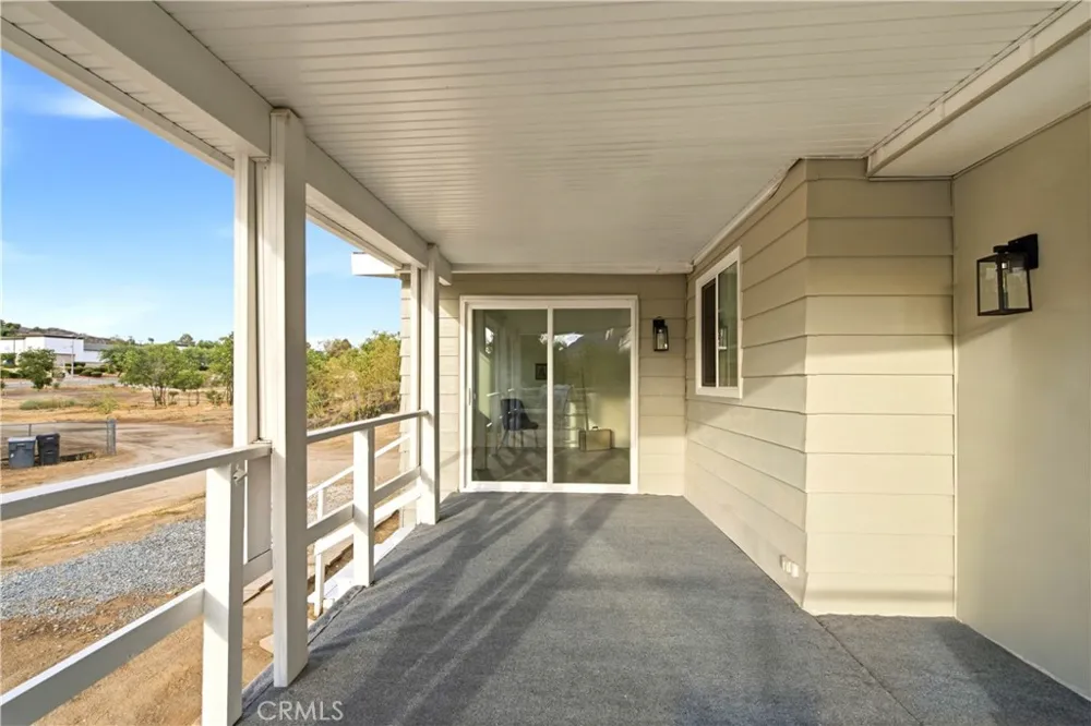 33405 Old State Hemet, CA 92545