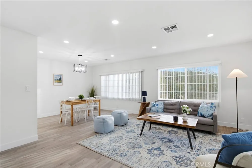 33405 Old State Hemet, CA 92545