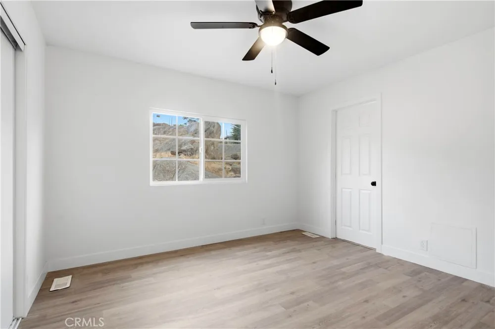 33405 Old State Hemet, CA 92545