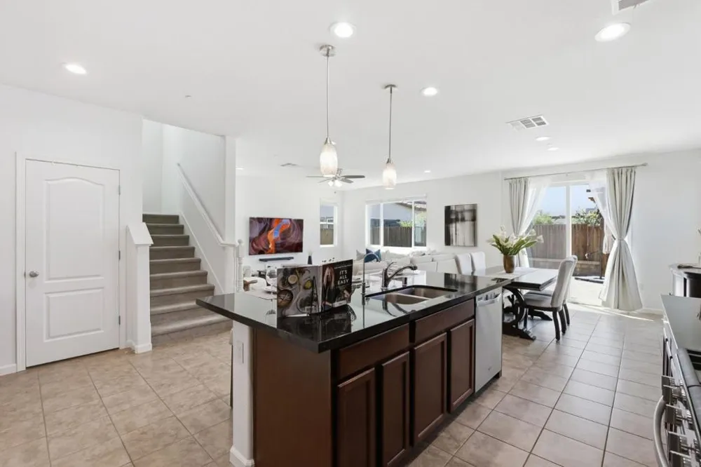 7721 Sumac Place Gilroy, CA 95020