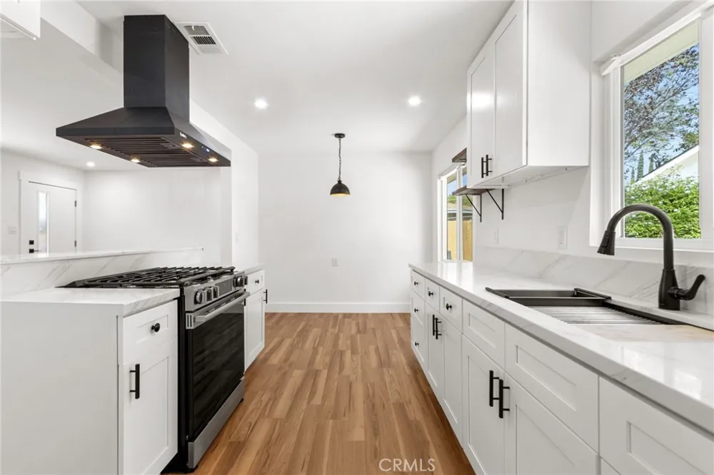 735 E Wilson Street Banning, CA 92220