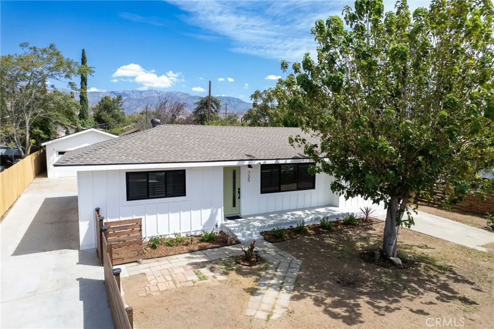 735 E Wilson Street Banning, CA 92220