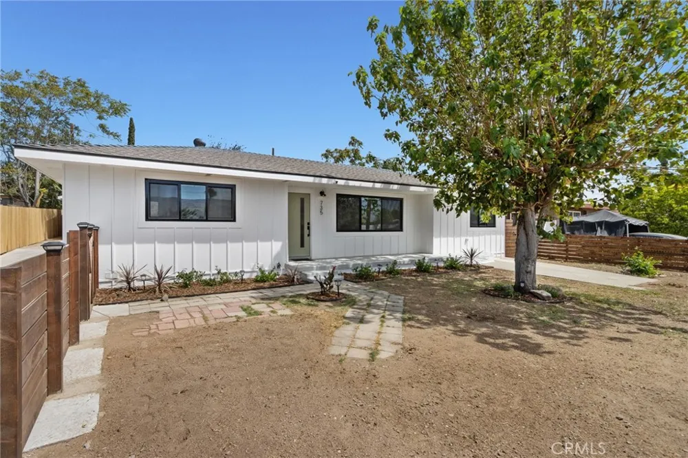 735 E Wilson Street Banning, CA 92220