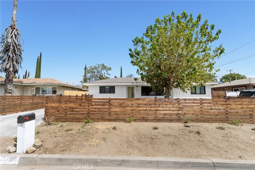 735 E Wilson Street Banning, CA 92220