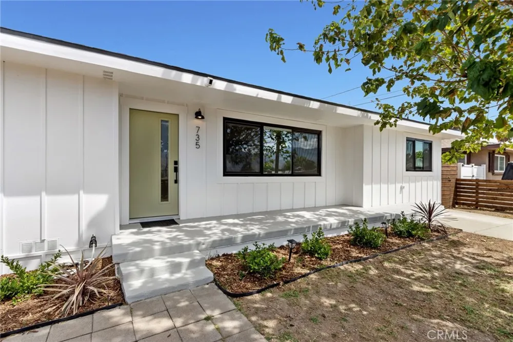 735 E Wilson Street Banning, CA 92220