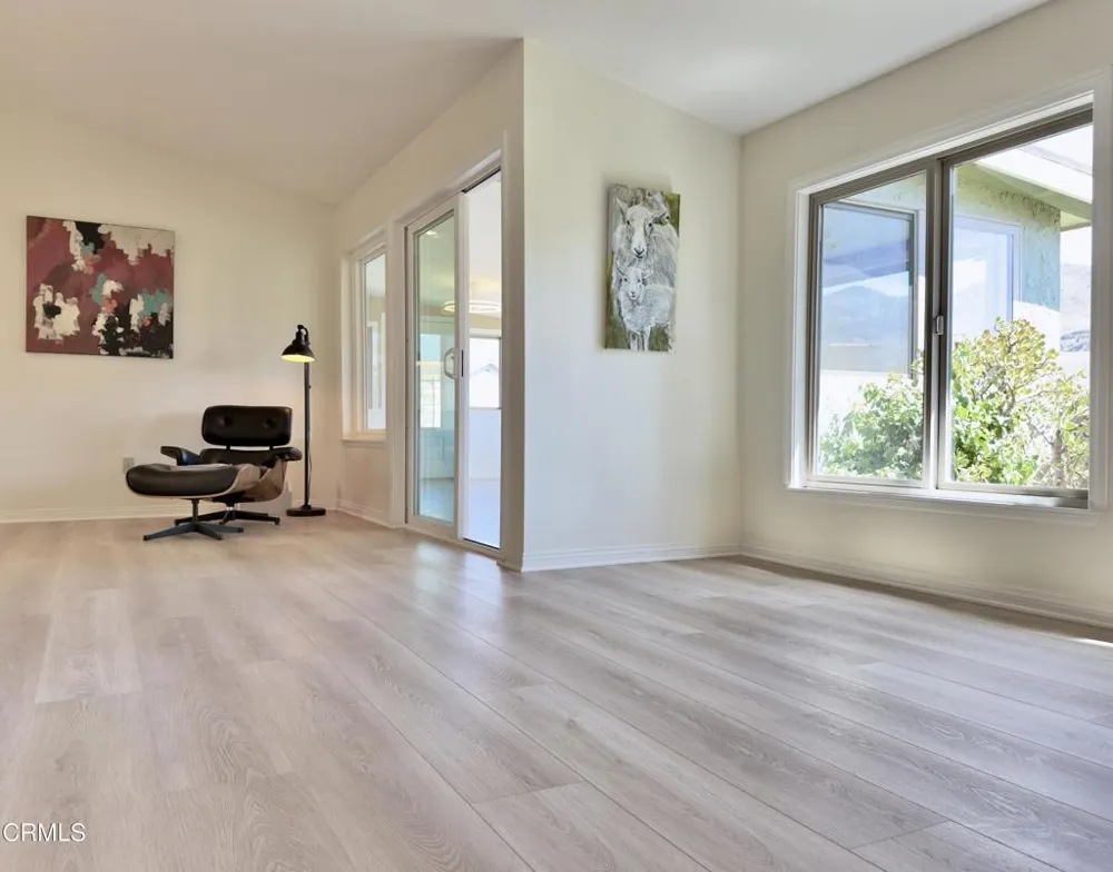 44006 Village 44 Camarillo, CA 93012