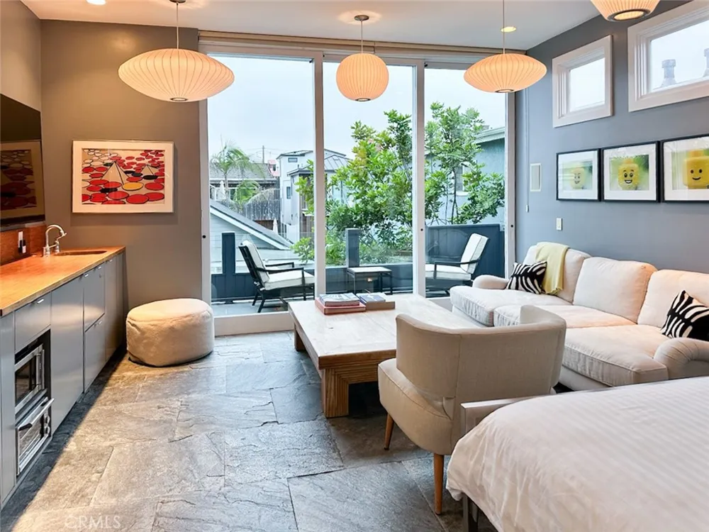 120 34th Street Newport Beach, CA 92663