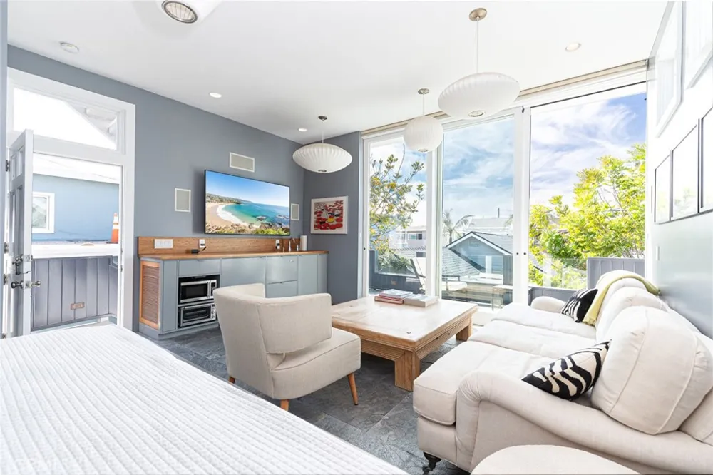 120 34th Street Newport Beach, CA 92663