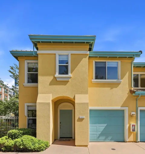 4165 Renaissance Drive #6