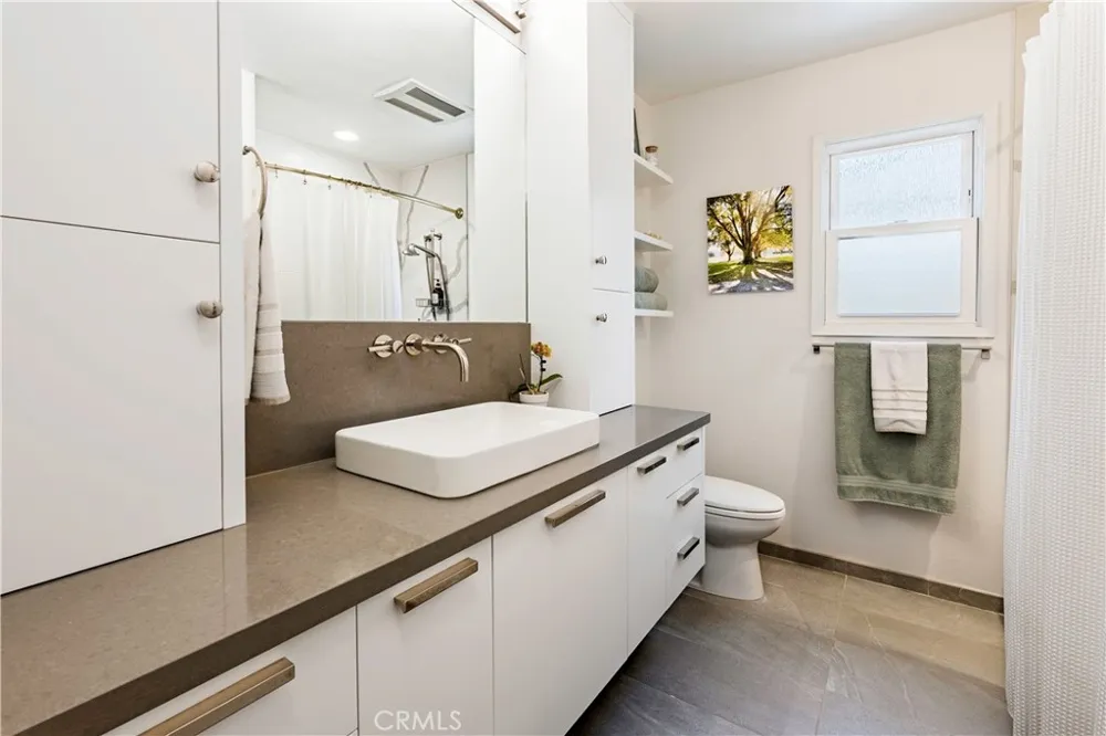 1015 Fathom Seal Beach, CA 90740