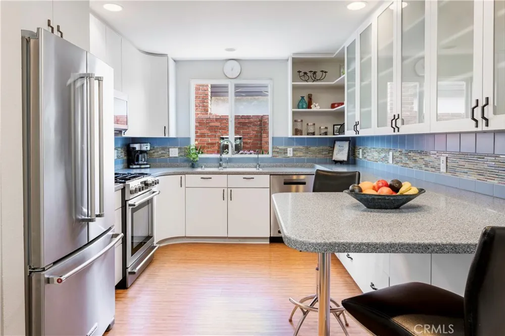 1015 Fathom Seal Beach, CA 90740