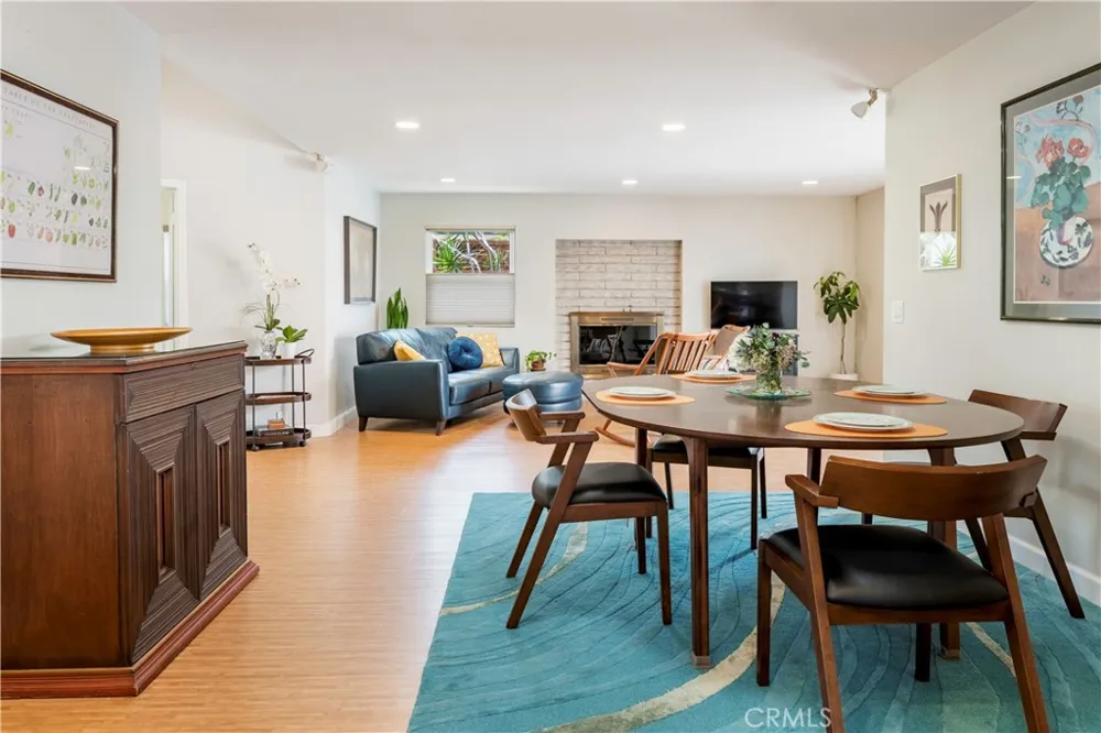 1015 Fathom Seal Beach, CA 90740
