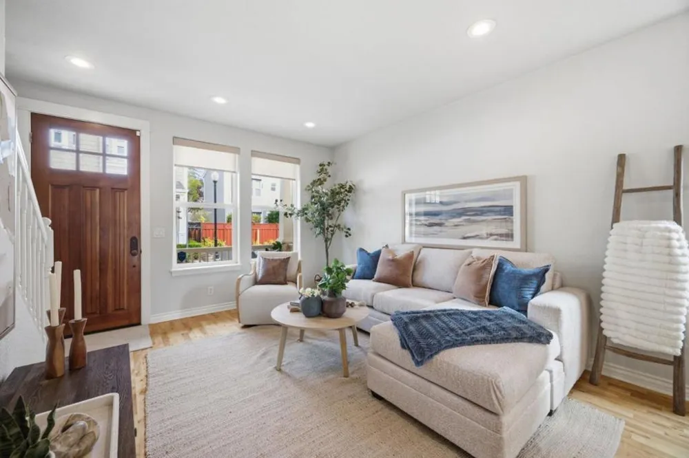 302 Creekside Village Drive Los Gatos, CA 95032