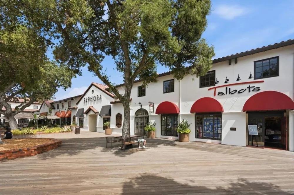 302 Creekside Village Drive Los Gatos, CA 95032
