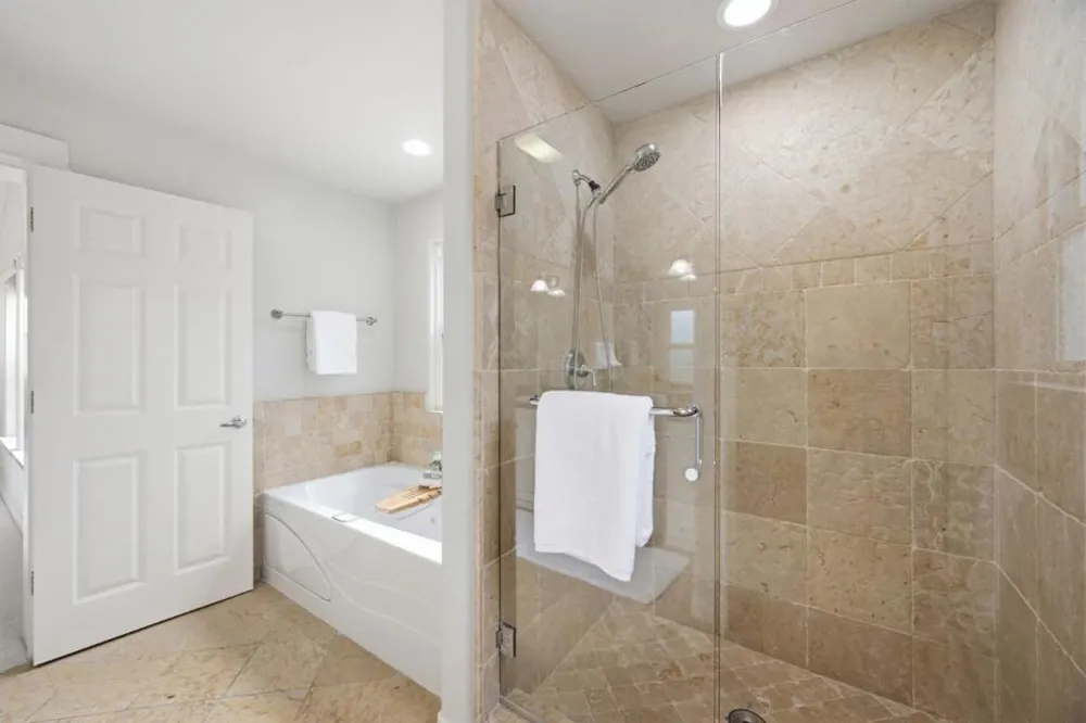 302 Creekside Village Drive Los Gatos, CA 95032
