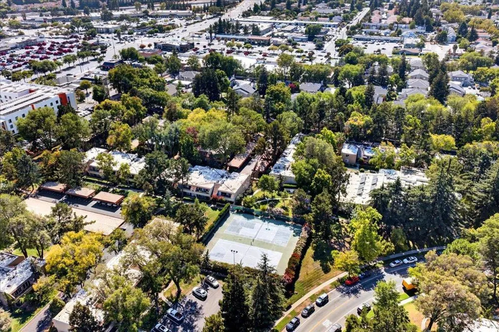 304 Tradewinds Drive #1 San Jose, CA 95123