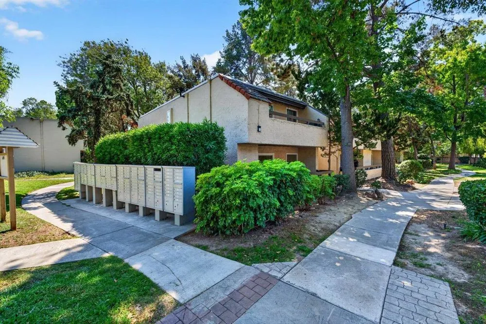 304 Tradewinds Drive #1 San Jose, CA 95123