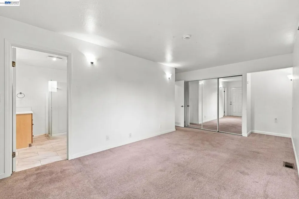 1210 Highland Blvd Hayward, CA 94542