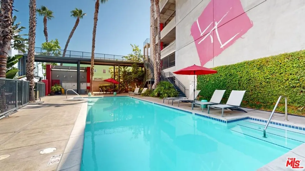 420 S San Pedro Street #421 Los Angeles, CA 90013