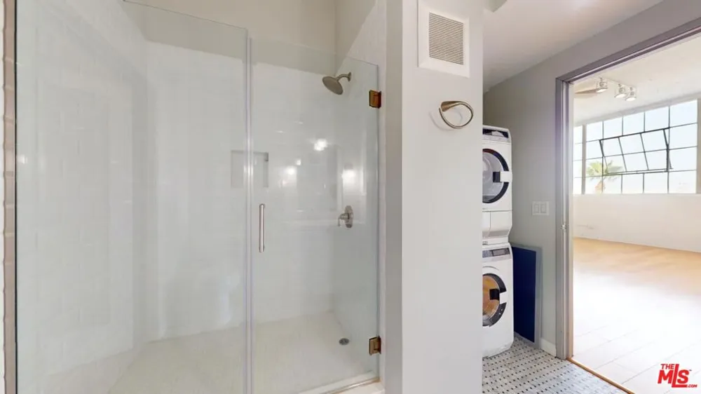 420 S San Pedro Street #421 Los Angeles, CA 90013