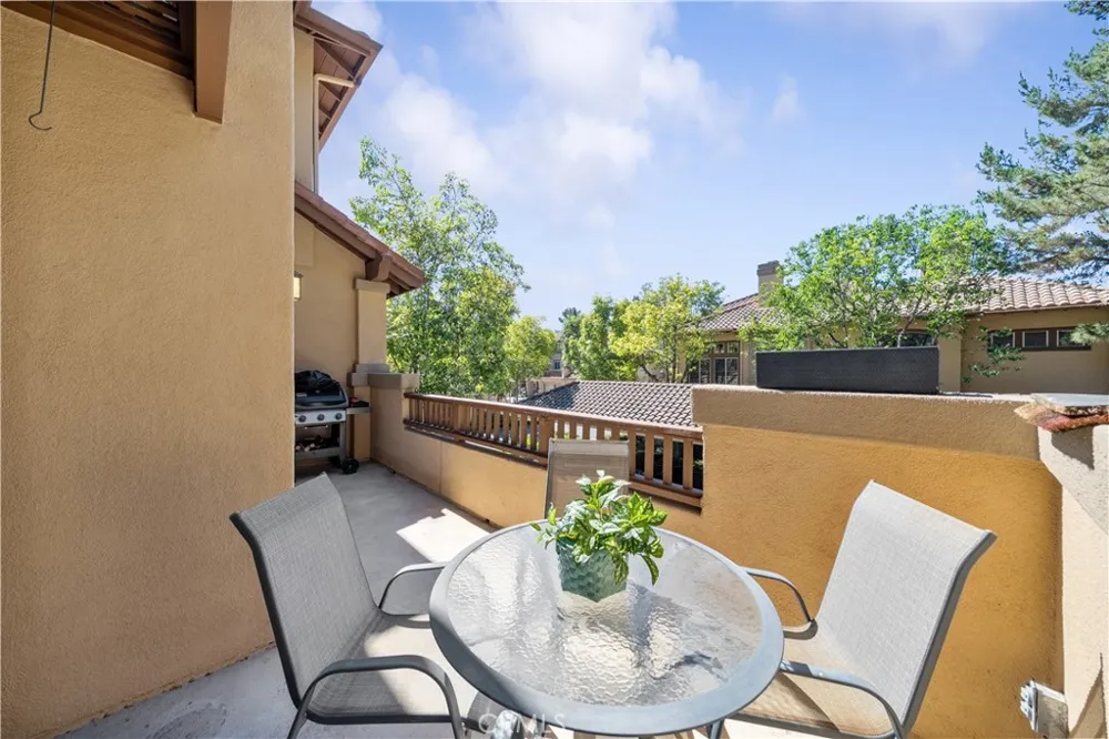 2645 Dietrich Tustin, CA 92782