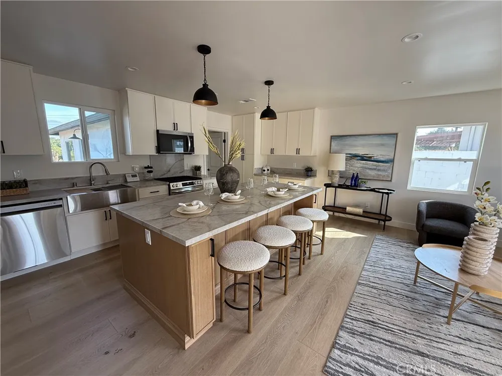 605 W Gaillard Street Glendora, CA 91740