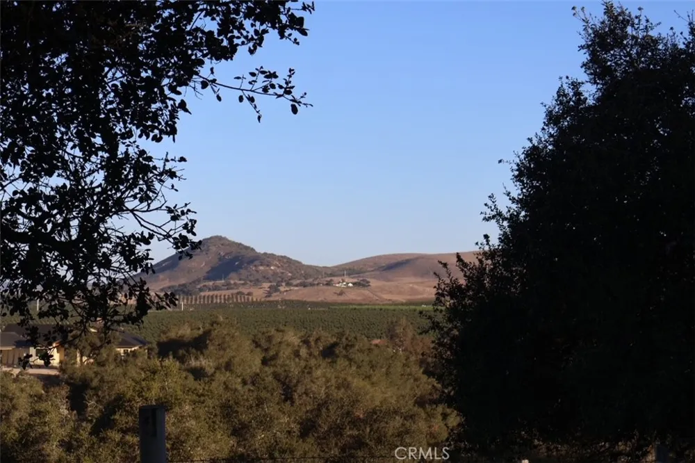 169 Cimarron Arroyo Grande, CA 93420