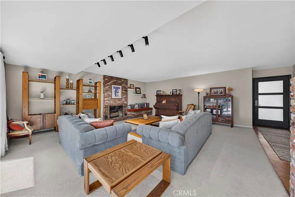 1102 Randall Avenue La Habra, CA 90631