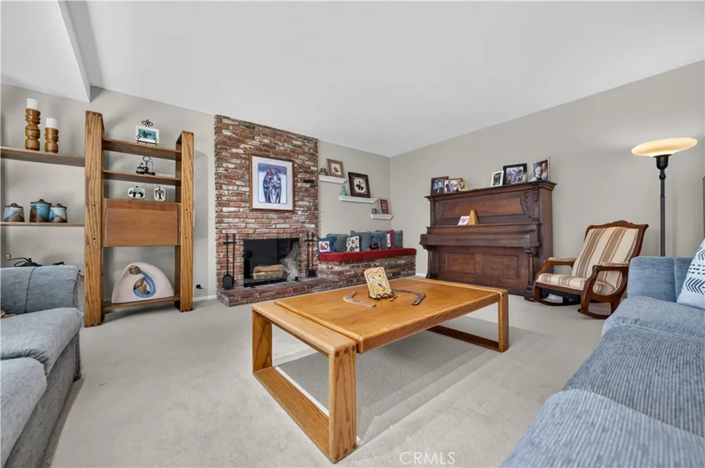 1102 Randall Avenue La Habra, CA 90631
