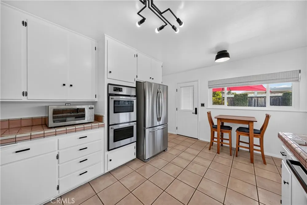 1102 Randall Avenue La Habra, CA 90631