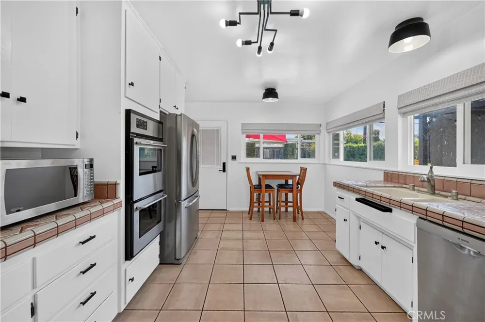 1102 Randall Avenue La Habra, CA 90631