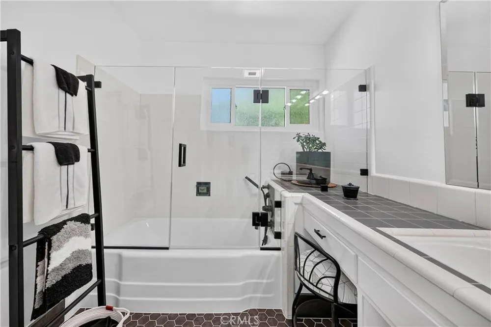 1102 Randall Avenue La Habra, CA 90631