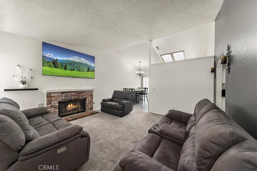 1137 Bautista Lane Colton, CA 92324