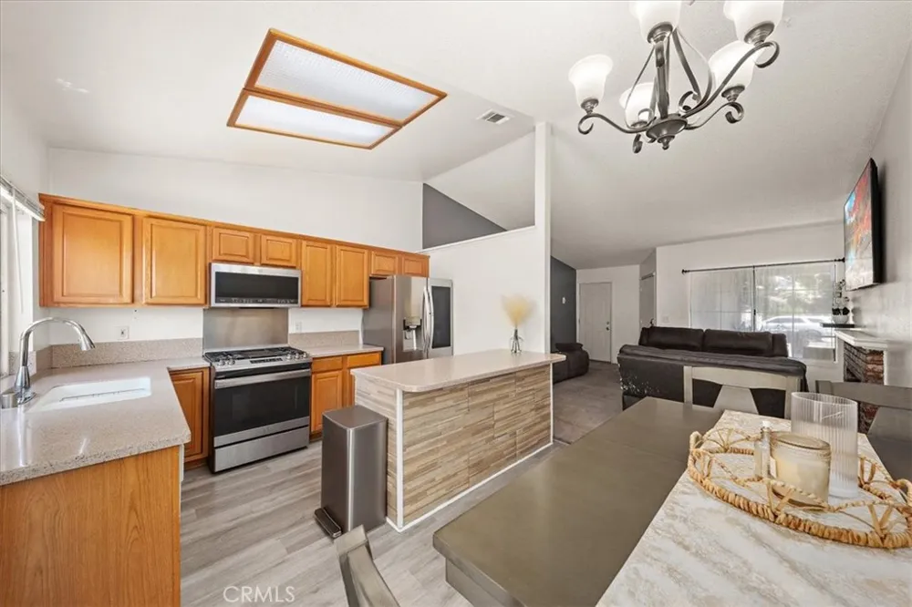 1137 Bautista Lane Colton, CA 92324