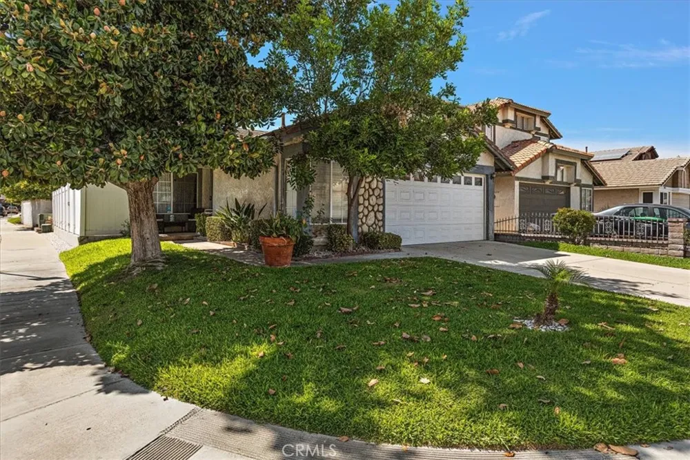 1137 Bautista Lane Colton, CA 92324
