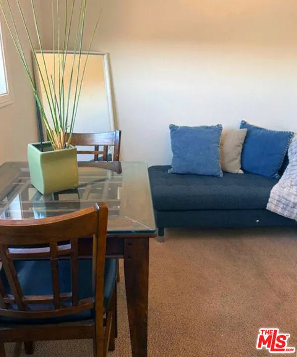 5552 Bill Cody Road Hidden Hills, CA 91302