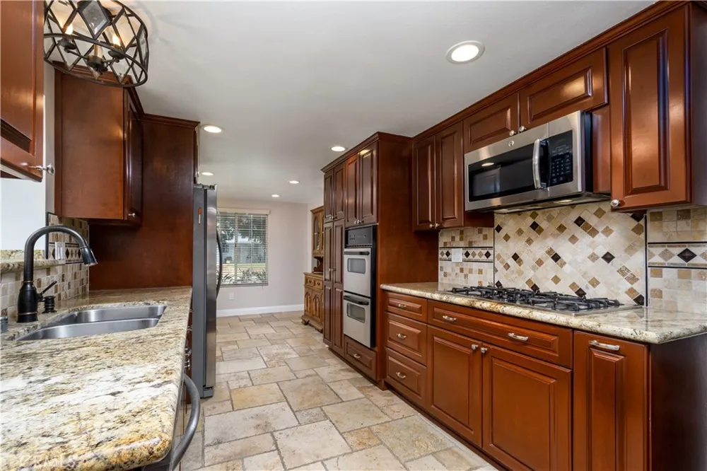 440 Coronado Street San Dimas, CA 91773