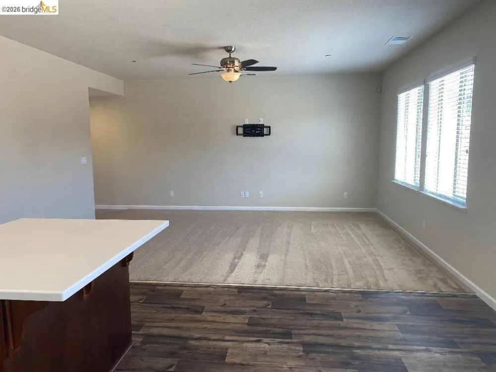 3636 Landmark Cir Modesto, CA 95356