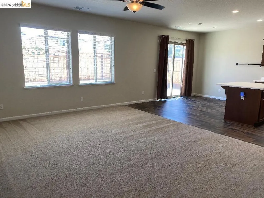3636 Landmark Cir Modesto, CA 95356