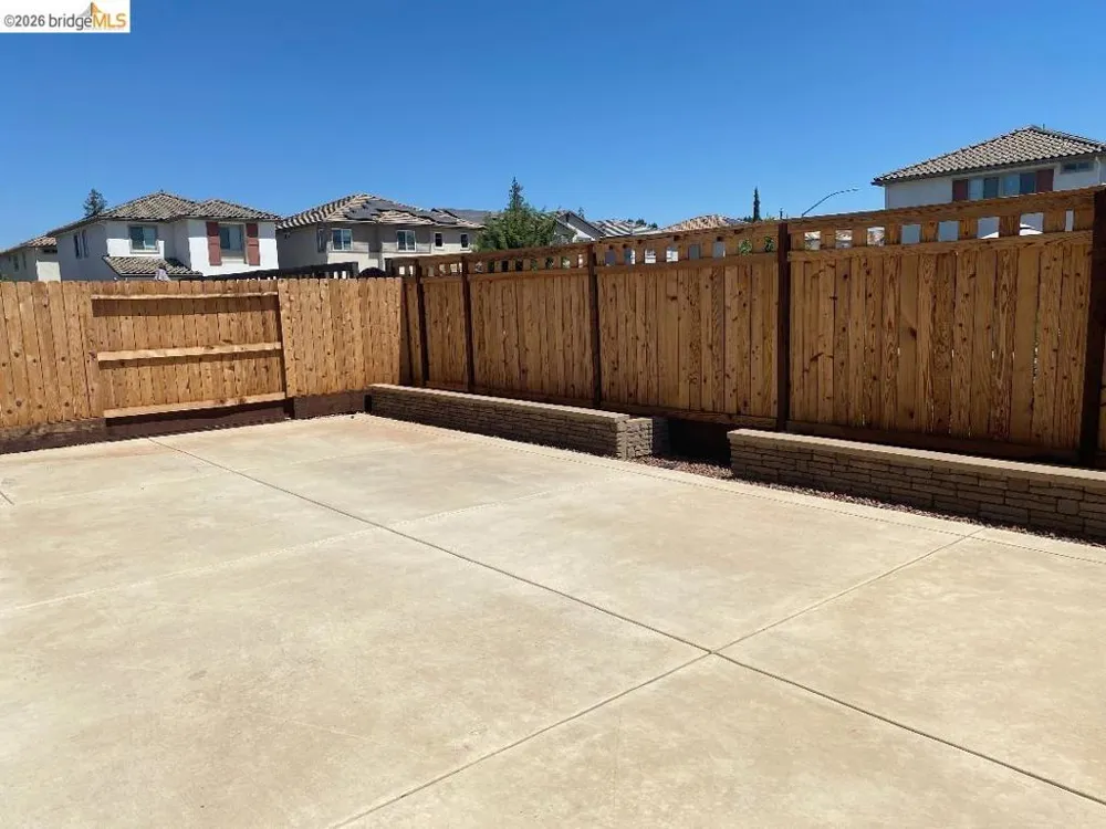 3636 Landmark Cir Modesto, CA 95356