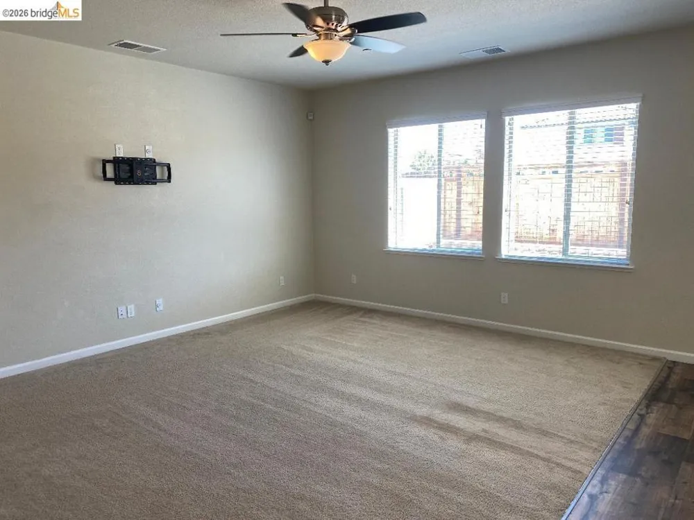 3636 Landmark Cir Modesto, CA 95356