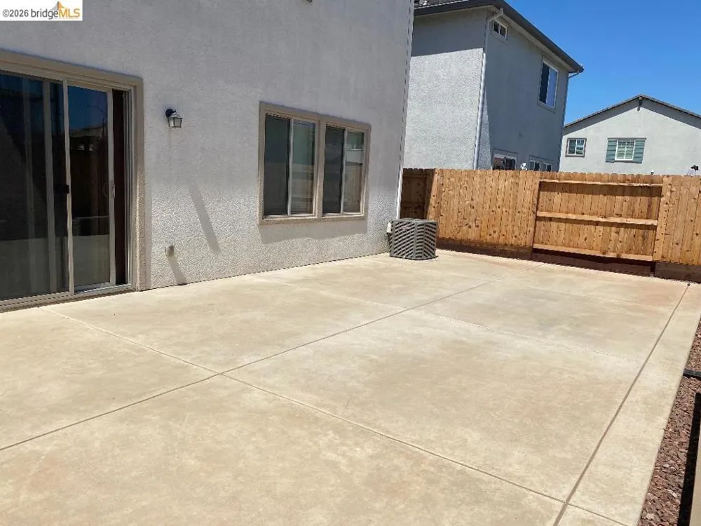 3636 Landmark Cir Modesto, CA 95356