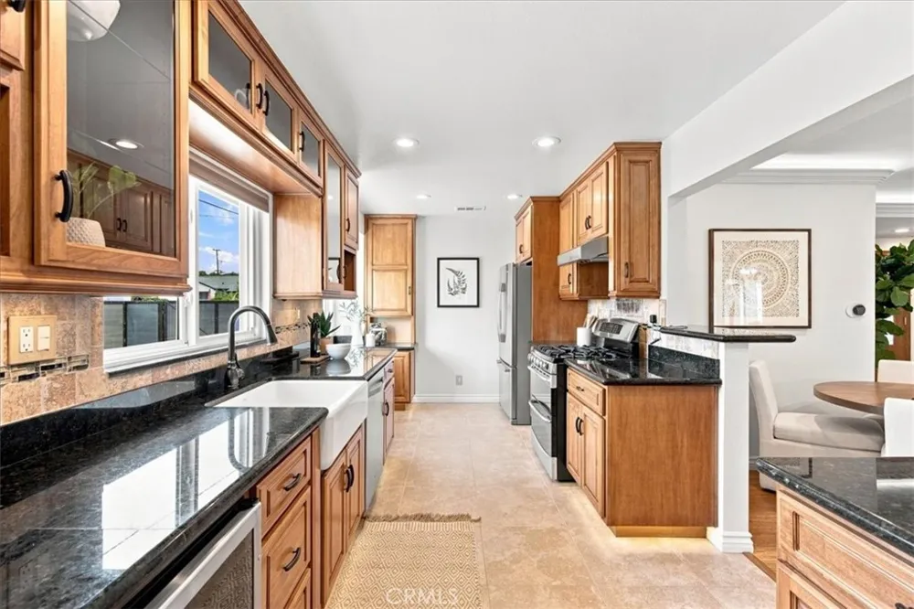 14302 San Ardo La Mirada, CA 90638