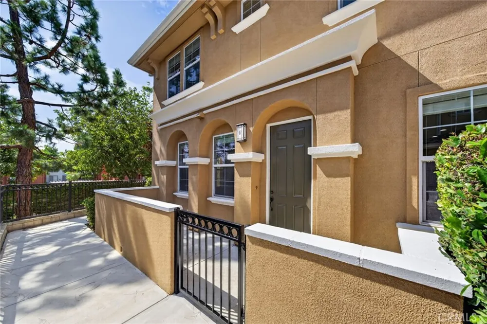 1654 Heywood Unit E Simi Valley, CA 93065