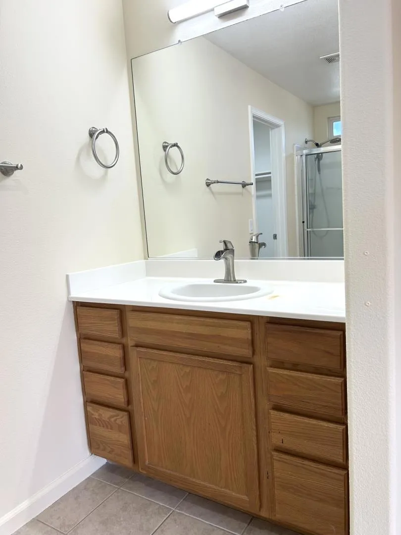 4863 Watseka Way Sacramento, CA 95835