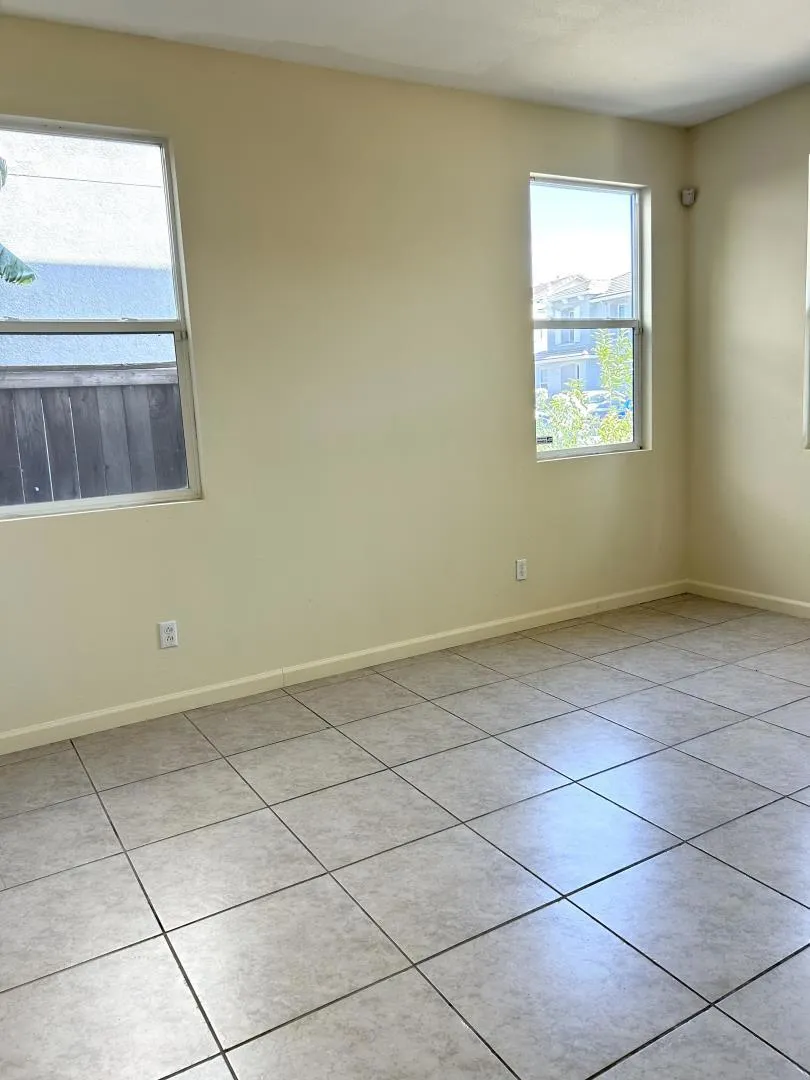 4863 Watseka Way Sacramento, CA 95835