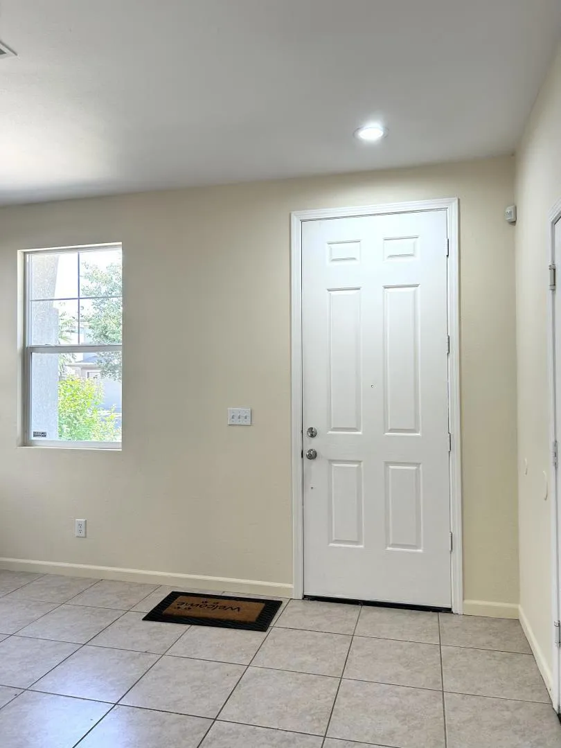 4863 Watseka Way Sacramento, CA 95835