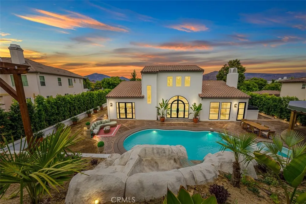 1328 N Paradise Ridge Way Chula Vista, CA 91915
