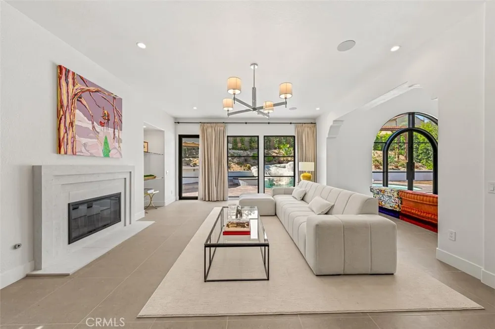 1328 N Paradise Ridge Way Chula Vista, CA 91915