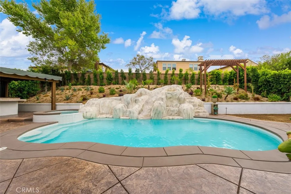 1328 N Paradise Ridge Way Chula Vista, CA 91915